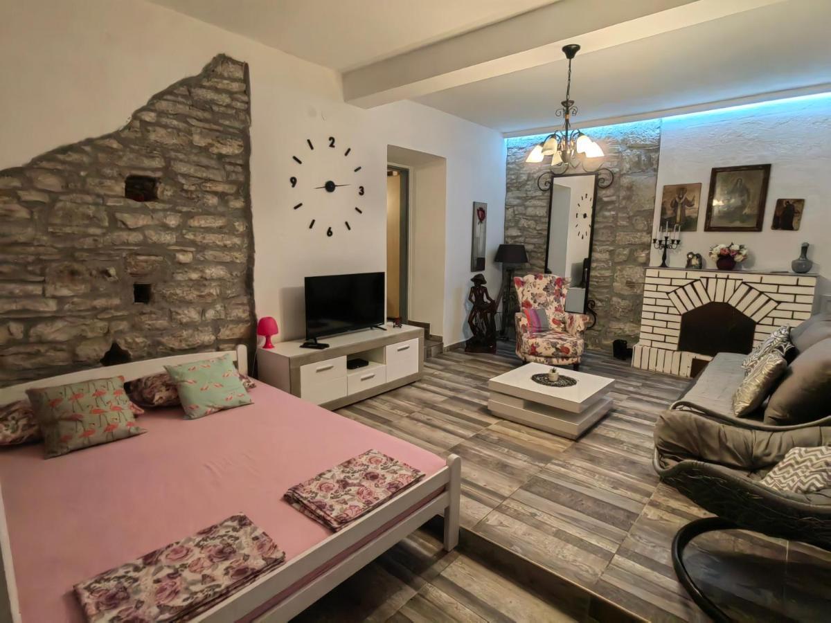Old House Morinj Διαμέρισμα Εξωτερικό φωτογραφία