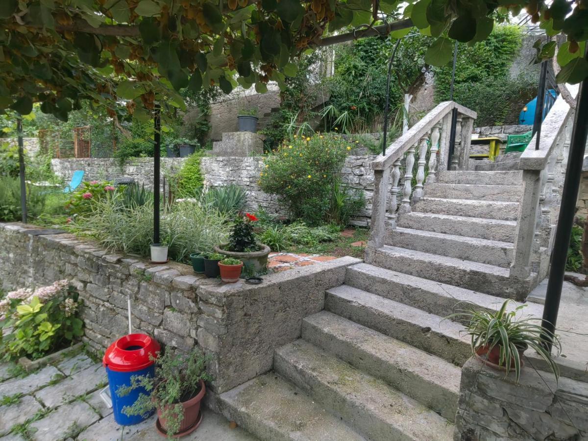 Old House Morinj Διαμέρισμα Εξωτερικό φωτογραφία